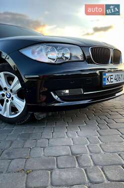 Хэтчбек BMW 1 Series 2011 в Новомосковске