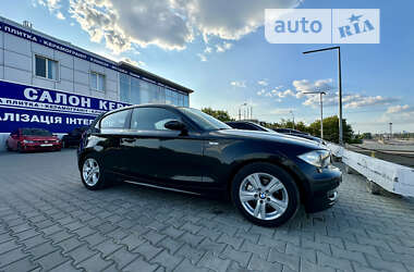 Хэтчбек BMW 1 Series 2008 в Харькове