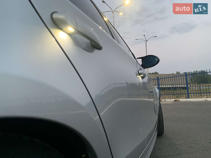 Хэтчбек BMW 1 Series 2007 в Харькове фото 10 Хэтчбек BMW 1 Series 2007 в Харькове