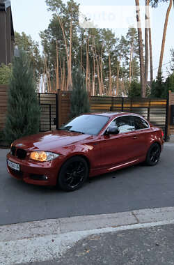 Купе BMW 1 Series 2010 в Буче