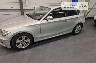 Хэтчбек BMW 1 Series 2010 в Одессе