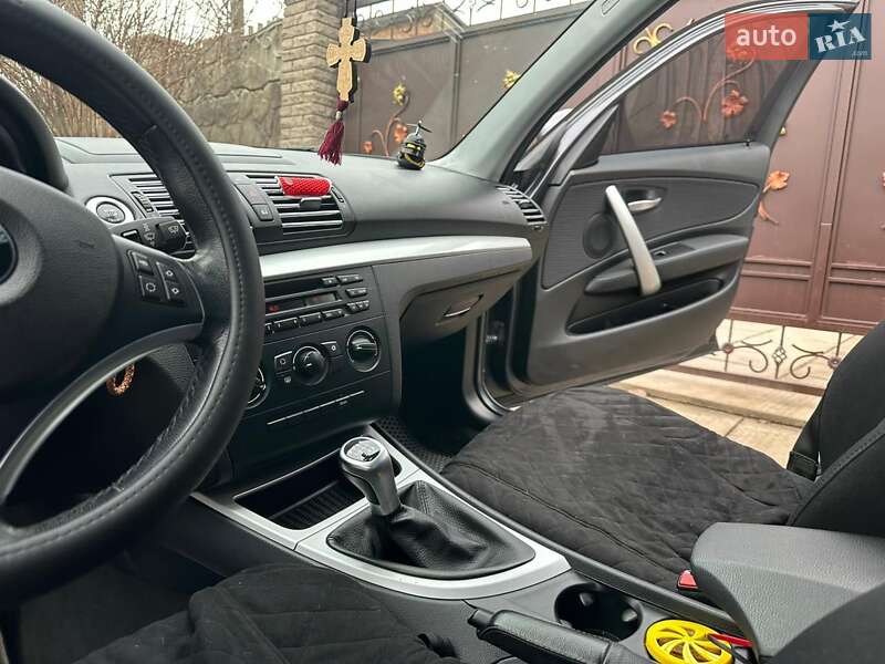 Хэтчбек BMW 1 Series 2008 в Жмеринке фото 14 Хэтчбек BMW 1 Series 2008 в Жмеринке