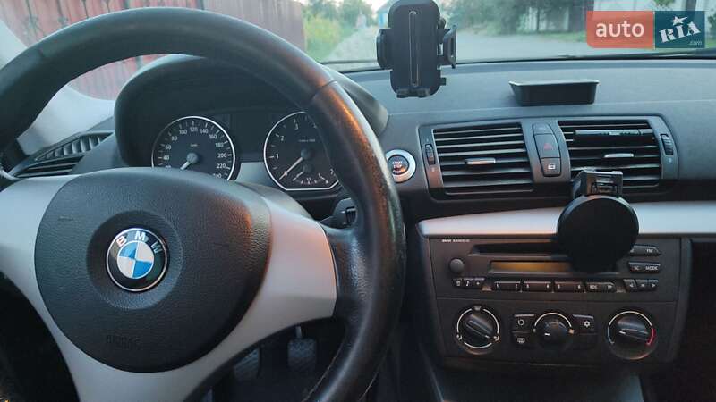 Хетчбек BMW 1 Series 2006 в Черкасах