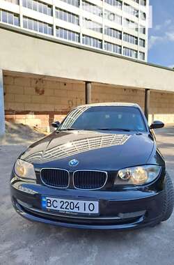 Хэтчбек BMW 1 Series 2008 в Львове