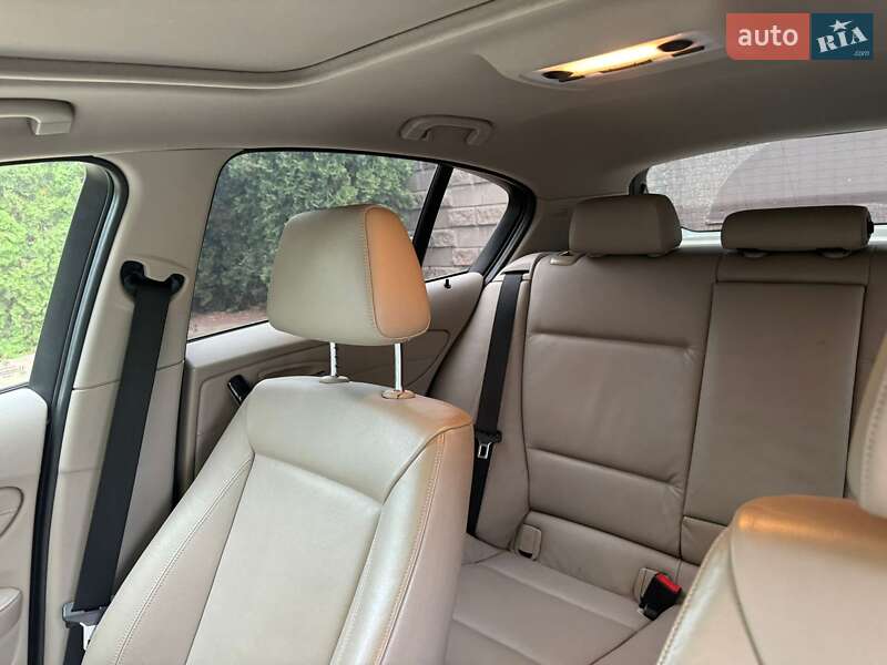 Хэтчбек BMW 1 Series 2007 в Луцке фото 36 Хэтчбек BMW 1 Series 2007 в Луцке