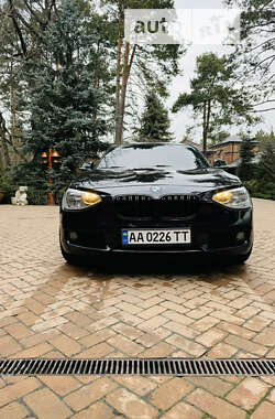 Хэтчбек BMW 1 Series 2011 в Киеве