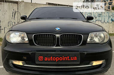 Хэтчбек BMW 1 Series 2008 в Белогородке