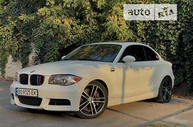 Купе BMW 1 Series 2009 в Харькове