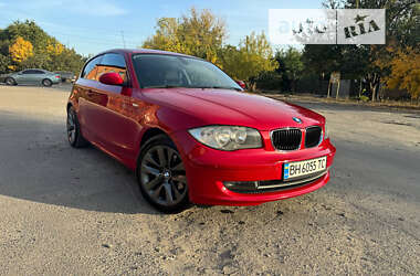 Хэтчбек BMW 1 Series 2008 в Харькове