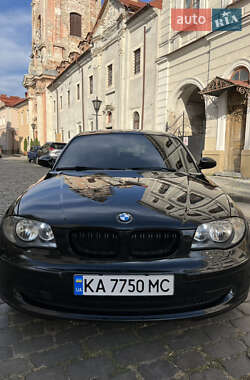 Хетчбек BMW 1 Series 2009 в Кам'янець-Подільському