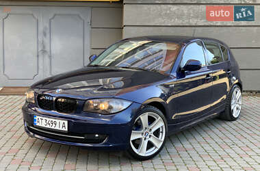 Хэтчбек BMW 1 Series 2010 в Ивано-Франковске