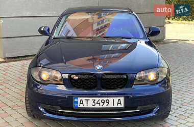 Хэтчбек BMW 1 Series 2010 в Ивано-Франковске