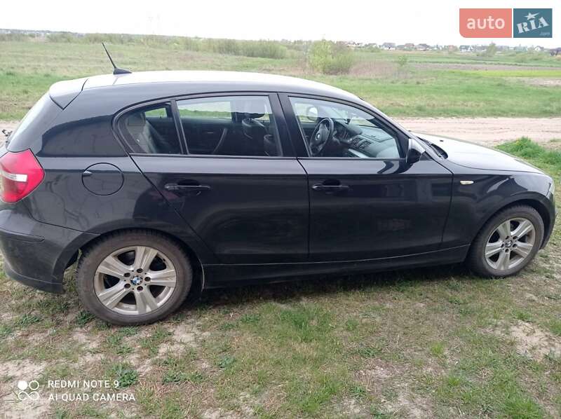 Хэтчбек BMW 1 Series 2009 в Камне-Каширском