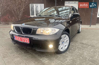 Хетчбек BMW 1 Series 2006 в Дубні