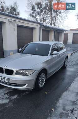 Хэтчбек BMW 1 Series 2008 в Виннице