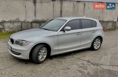 Хэтчбек BMW 1 Series 2010 в Киеве