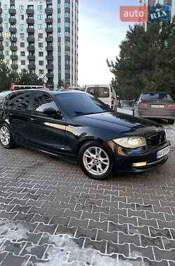 Хетчбек BMW 1 Series 2008 в Києві