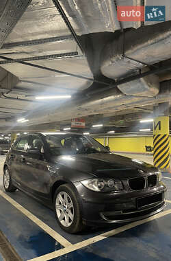 Хетчбек BMW 1 Series 2007 в Луцьку