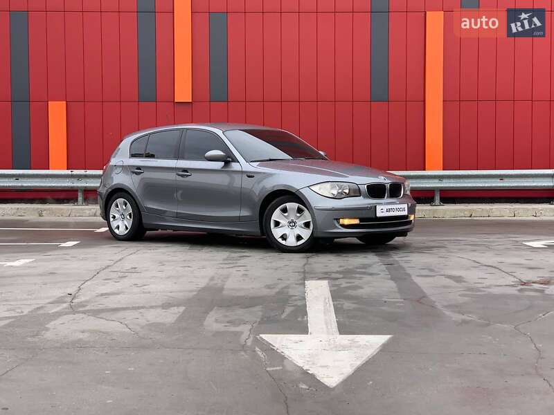 Хетчбек BMW 1 Series 2009 в Києві