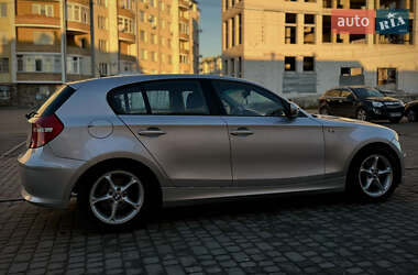 Хетчбек BMW 1 Series 2010 в Стрию