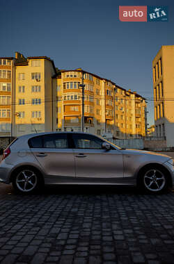 Хетчбек BMW 1 Series 2010 в Стрию