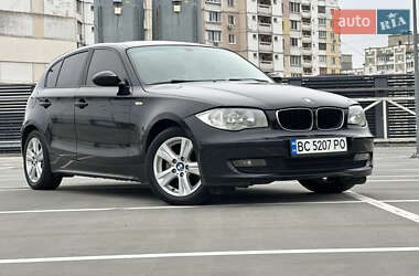 Хэтчбек BMW 1 Series 2007 в Киеве