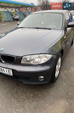 Хэтчбек BMW 1 Series 2005 в 