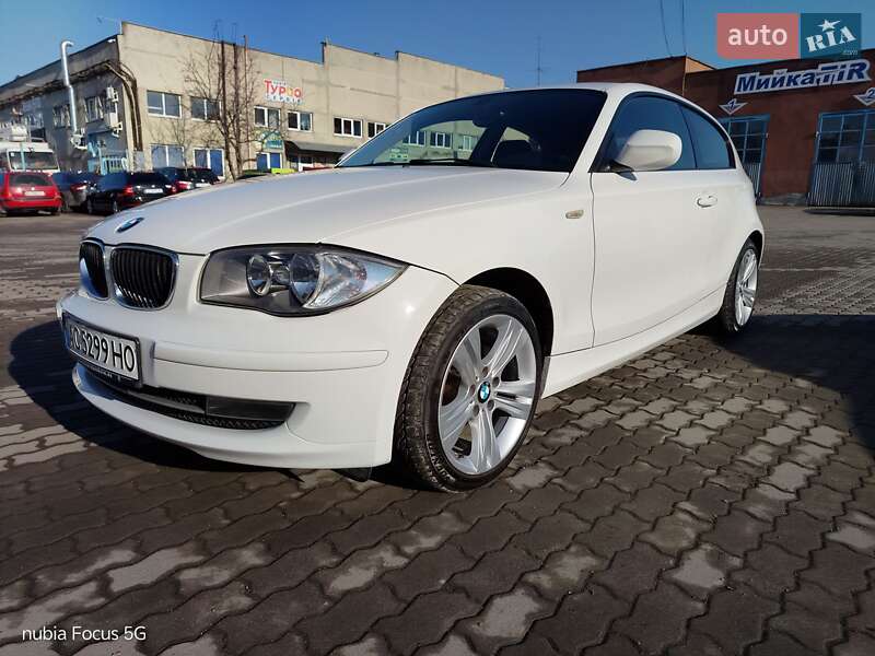 Хетчбек BMW 1 Series 2009 в Львові