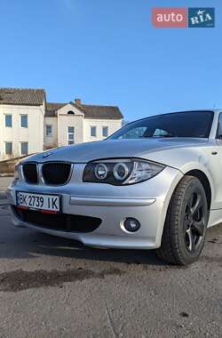 Хетчбек BMW 1 Series 2005 в 