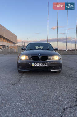 Хетчбек BMW 1 Series 2007 в Львові