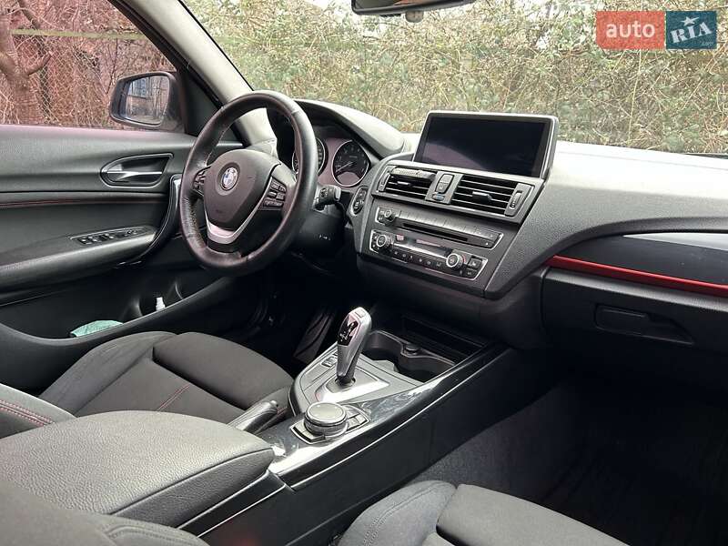 Хетчбек BMW 1 Series 2012 в Києві