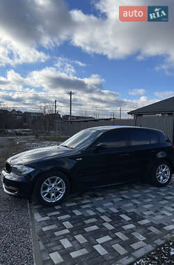 Хетчбек BMW 1 Series 2008 в Києві