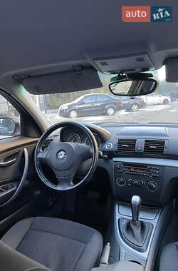 Хетчбек BMW 1 Series 2008 в Києві