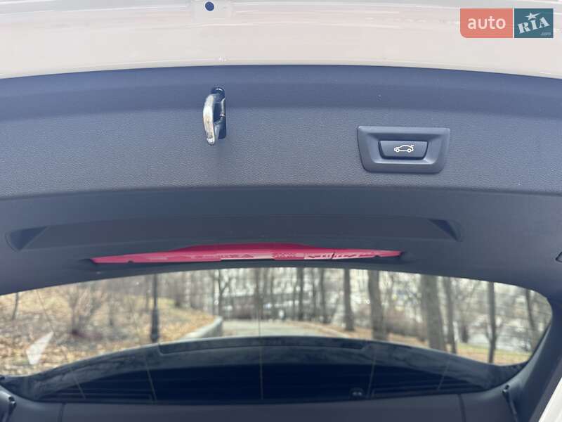 Хетчбек BMW 1 Series 2021 в Києві фото 20 Хетчбек BMW 1 Series 2021 в Києві