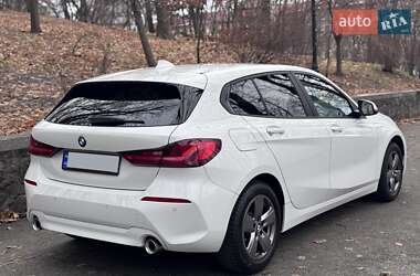 Хэтчбек BMW 1 Series 2021 в 