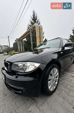 Хетчбек BMW 1 Series 2010 в Новояворівську