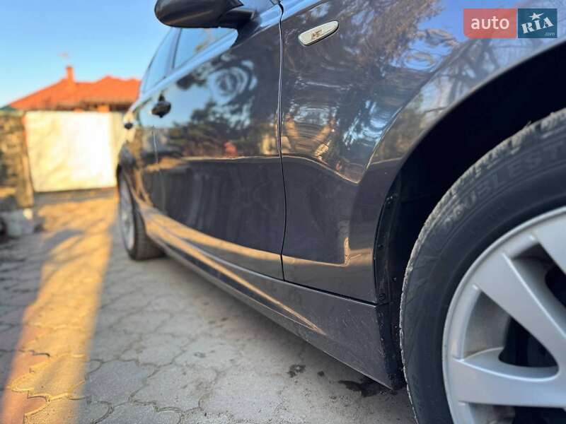 Хетчбек BMW 1 Series 2007 в Житомирі