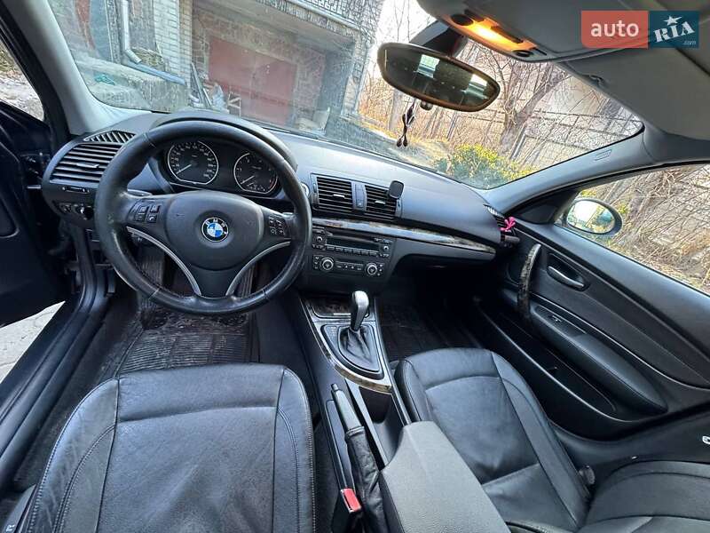Хетчбек BMW 1 Series 2007 в Житомирі
