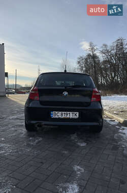 Хэтчбек BMW 1 Series 2010 в 