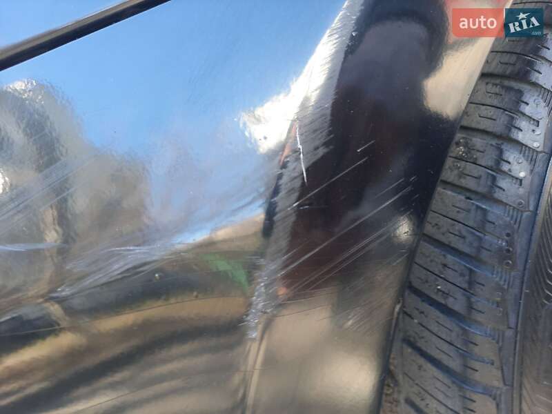 Хэтчбек BMW 1 Series 2006 в Львове