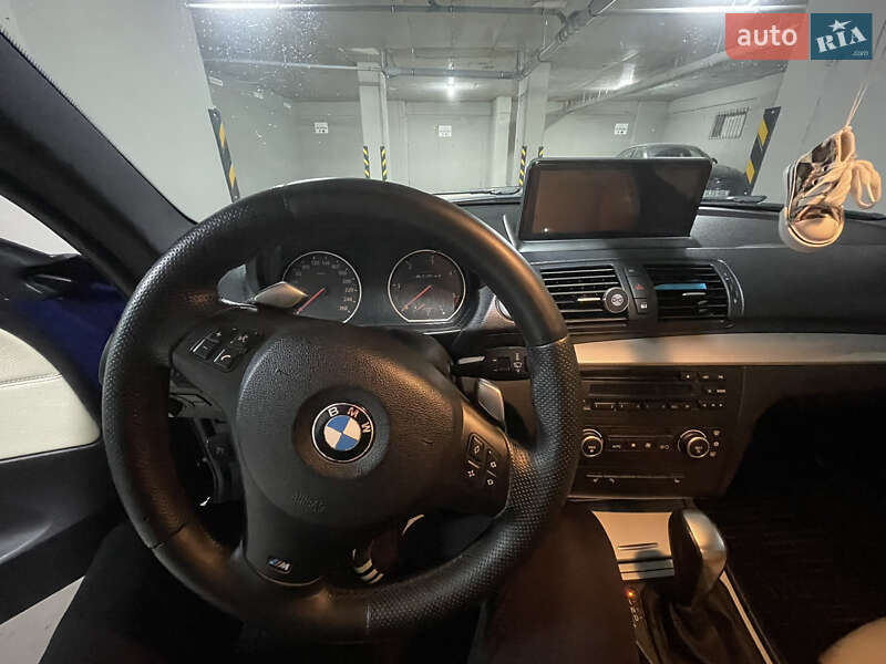 Купе BMW 1 Series 2008 в Ізмаїлі фото 10 Купе BMW 1 Series 2008 в Ізмаїлі