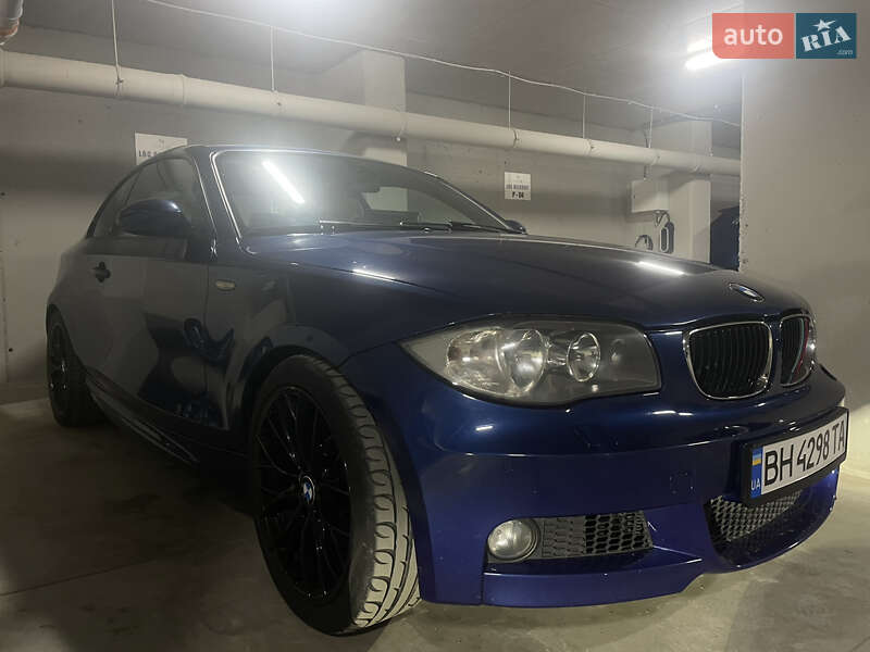 Купе BMW 1 Series 2008 в Ізмаїлі фото 35 Купе BMW 1 Series 2008 в Ізмаїлі