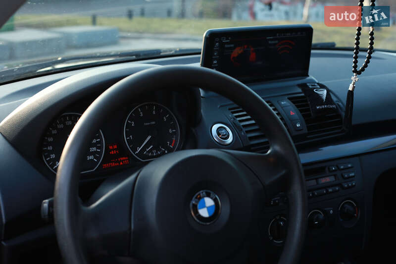 Хэтчбек BMW 1 Series 2011 в Черкассах фото 14 Хэтчбек BMW 1 Series 2011 в Черкассах