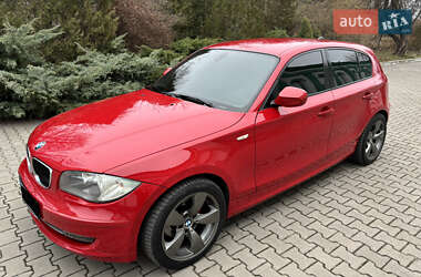 Хетчбек BMW 1 Series 2011 в Запоріжжі