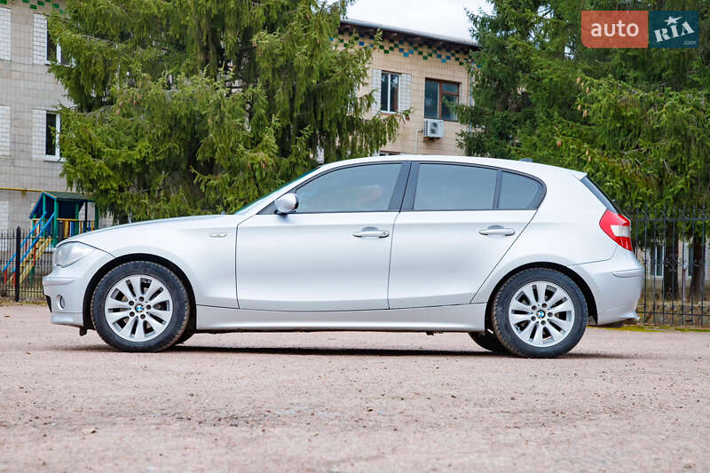 Хетчбек BMW 1 Series 2006 в Бердичеві