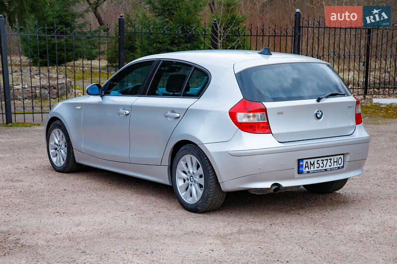 Хетчбек BMW 1 Series 2006 в Бердичеві