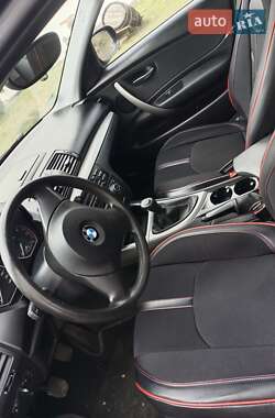 Хэтчбек BMW 1 Series 2011 в 