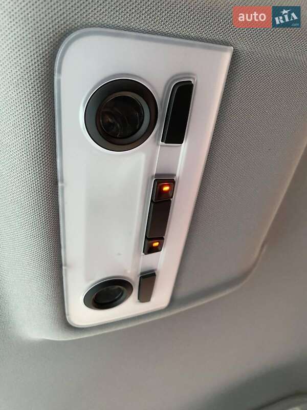 Хетчбек BMW 1 Series 2008 в Харкові