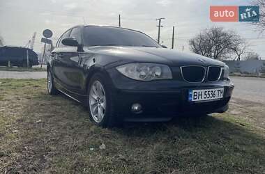 Хэтчбек BMW 1 Series 2006 в 