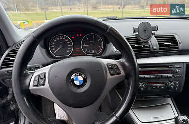 Хэтчбек BMW 1 Series 2005 в 